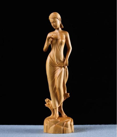 黄楊木彫り 花様年華女の神置物 人物彫刻 実心 質感 リビング オフィス置物 彫刻工芸品 D 26 10 木工 竹工芸 売買されたオークション情報 Yahooの商品情報をアーカイブ公開 オークファン Aucfan Com