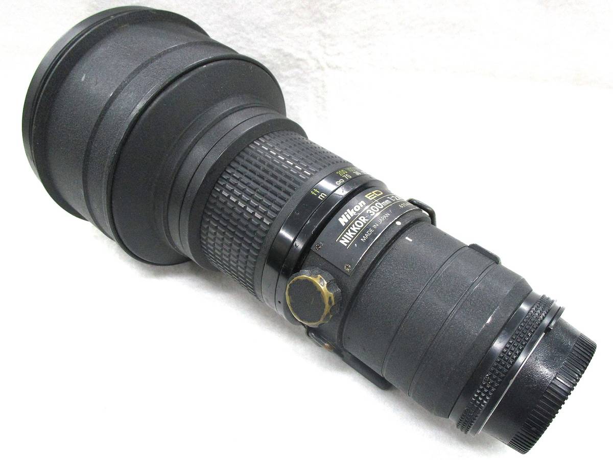 Nikon ニコン ED　NIKKOR 300mm F2.8 / 中古レンズ　現状品　ジャンク