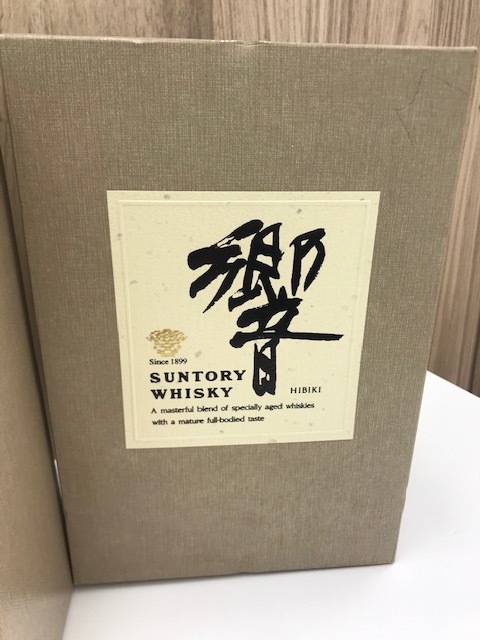 ☆4800☆未開栓 サントリー 響 金キャップ 裏ゴールドラベル