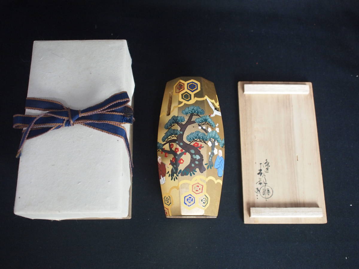 Yahoo!オークション - の落札相場 「鈴木表朔」漆芸 (工芸品) 「鈴木表朔」の落札相場・落札価格 3rd the 鈴虫蒔絵ふき漆栗木地香合 鈴木表朔 売約御礼三代 鈴木表朔(造)共箱 10客 煮物椀 唐松蒔絵 吹寄蒔絵