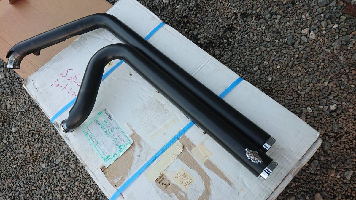 Vance&Hines　バンス＆ハインズ　ハーレー　ダイナ　マフラー　2006～　中古　エキゾースト