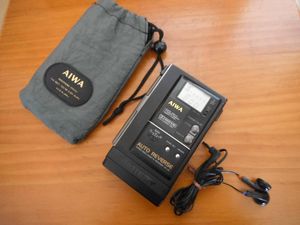aiwa カセットボーイのYahoo!オークション(旧ヤフオク!)の相場