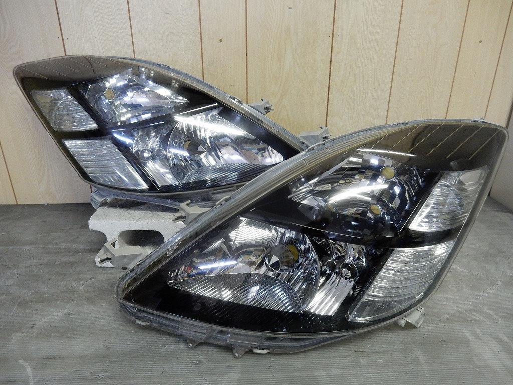 アイシス HID ヘッドライト 純正 ANM10 トヨタ 左右セット 左右 前期