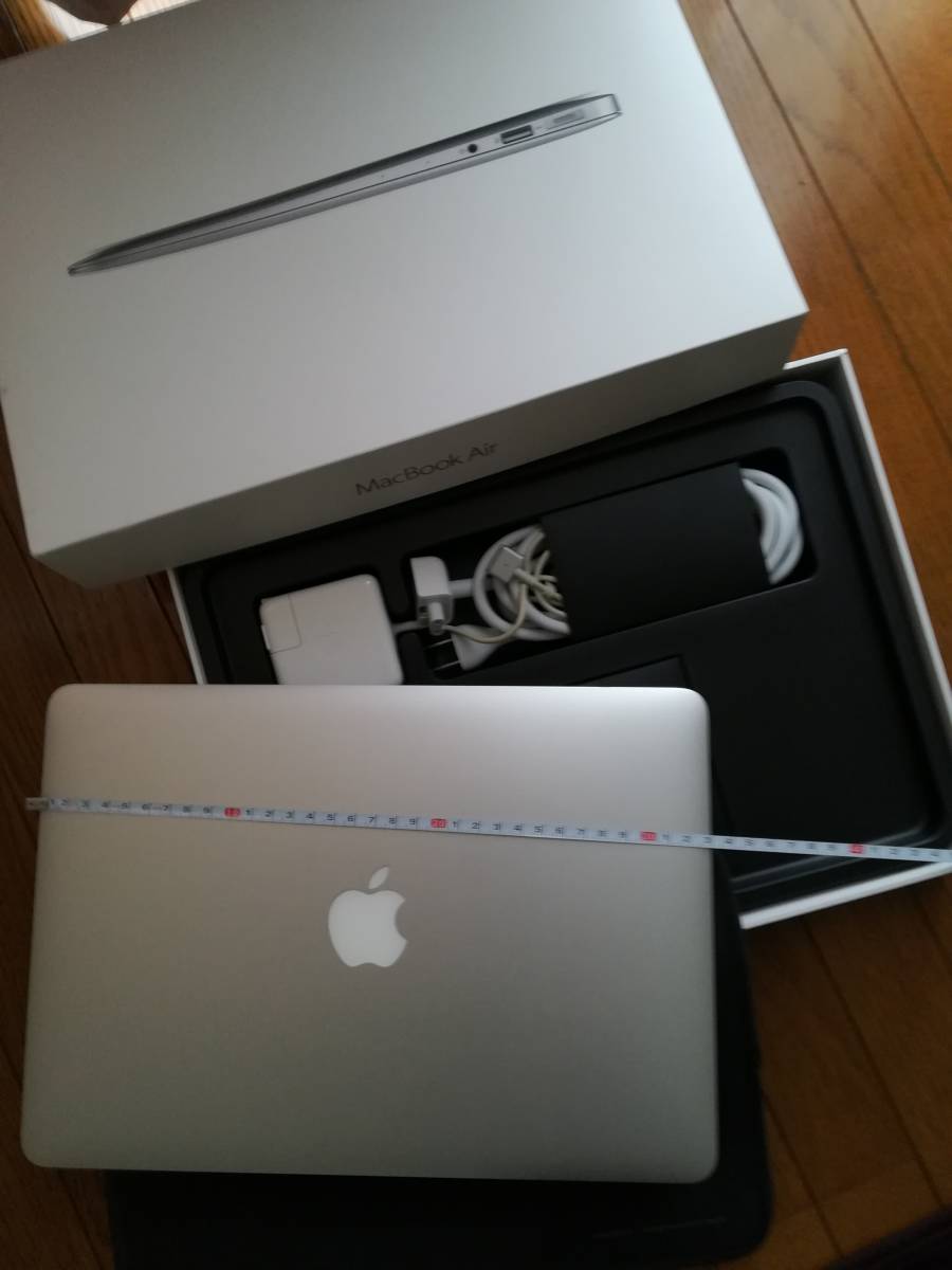 Apple MacBook Air 2017購入 13inch 外箱、ソフトケース付 美品 即決