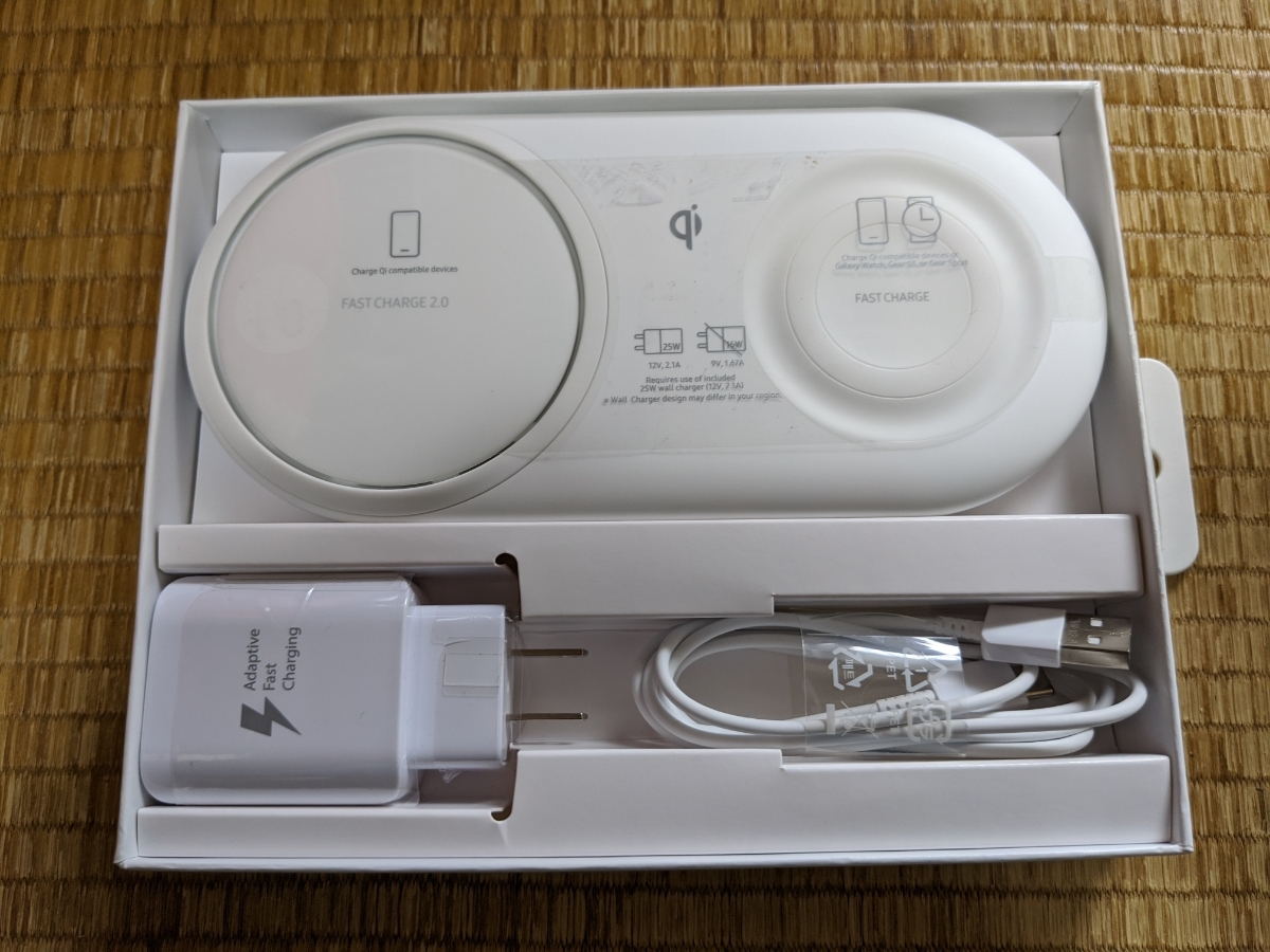 Galaxy Charger Duo Pad　ワイヤレス充電器