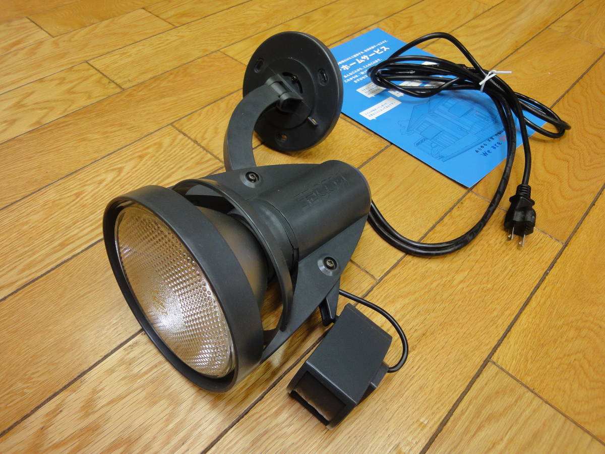 Yahoo!オークション - センサーライト セコム SECOM SP-L0050 PI-S0690