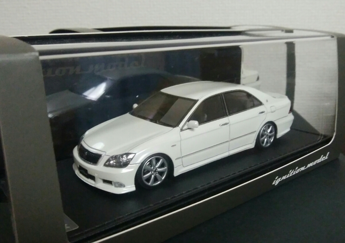 1⁄43 イグニッションモデル トヨタ クラウン アスリート GRS180