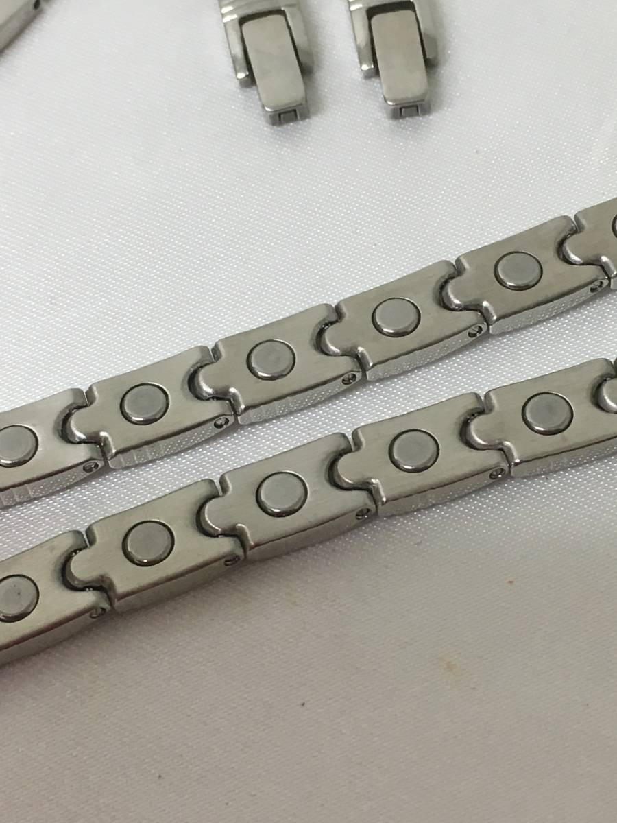 外山★TOYAMA Z磁気ネックレス　ブレスレット　アンクレット5点セット 磁気ﾈｯｸﾚｽ ﾌﾞﾚｽﾚｯﾄ ｱﾝｸﾚｯﾄ 5本ｾｯﾄZｼﾘｰｽﾞ 外山 健康磁気ネックレス