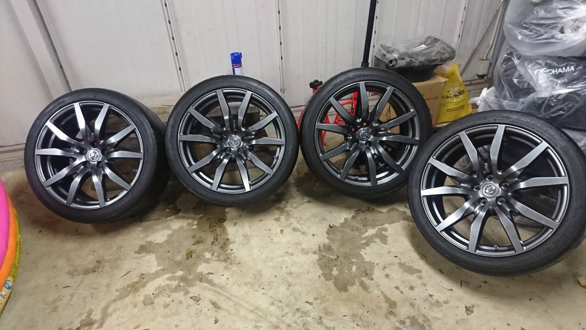 GT-R R35 GTR 4本セット 純正タイヤ付き R35純正ホイール 公式通販 