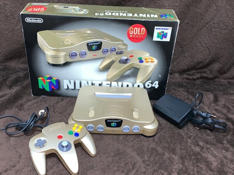 | 本体 NINTENDO64 ニンテンドー64 Nintendo GN984&frasl;120&frasl;3700動作確認済☆ニンテンドー64☆ゴールド限定 任天堂 ゴールドモデル ニンテンドウ64 ゴールド ゴールドバージョン ゲーム 限定モデル 箱付 0 NUS-001