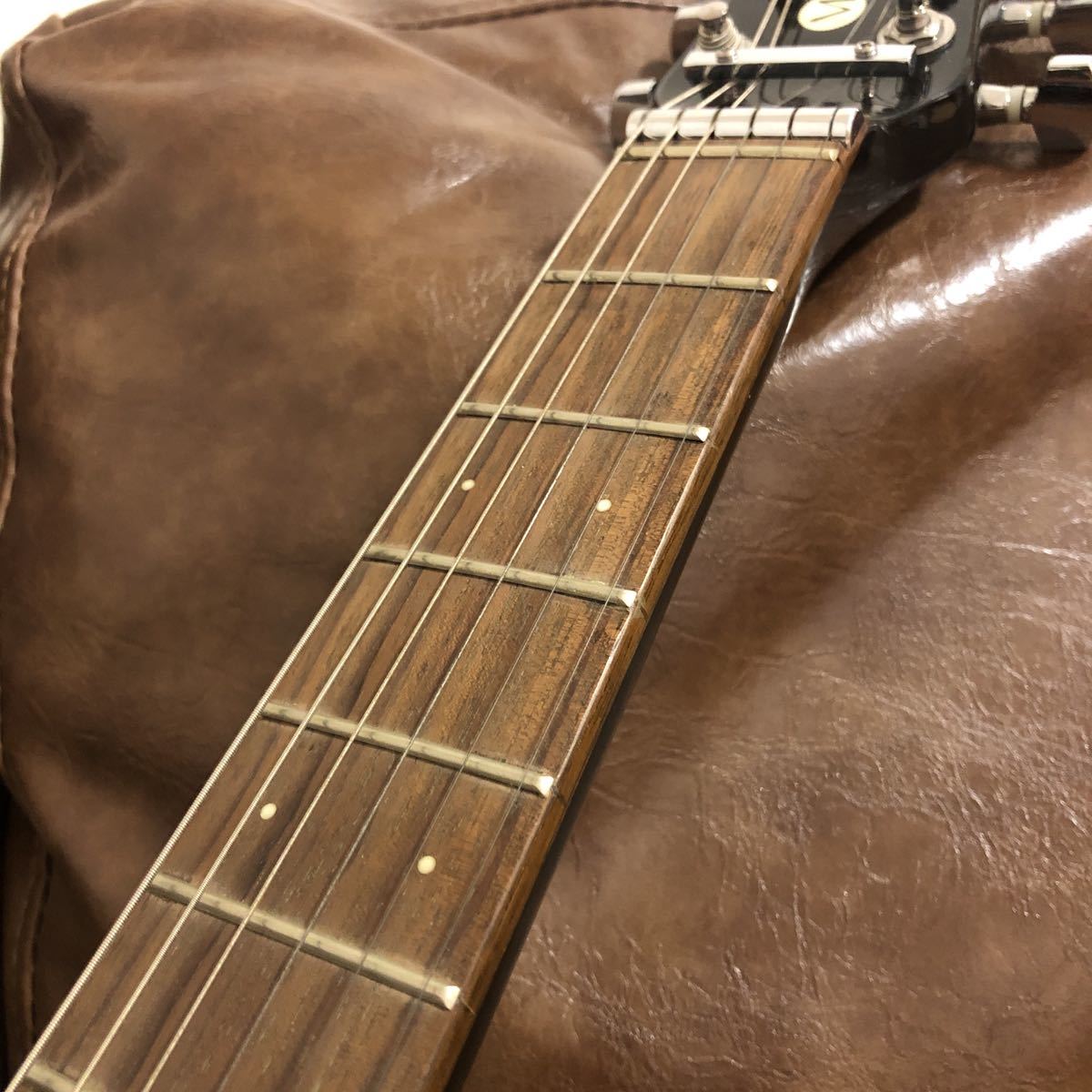 モズライト スピーカー付きエレキギター Mosrite mosrite モズライト