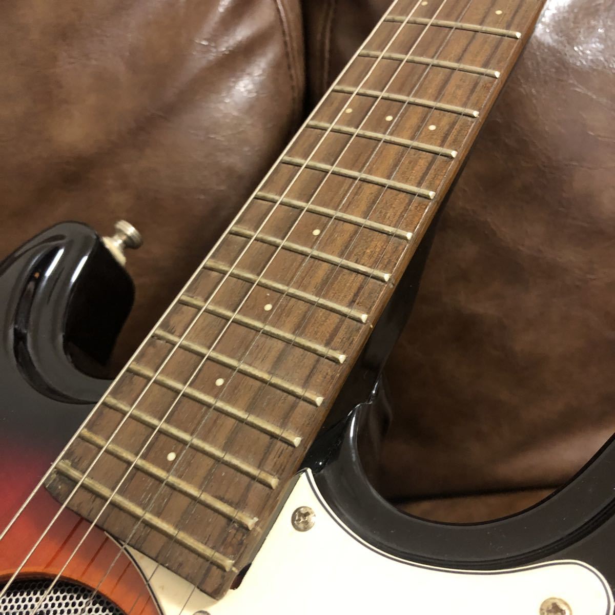 モズライト スピーカー付きエレキギター Mosrite mosrite モズライト