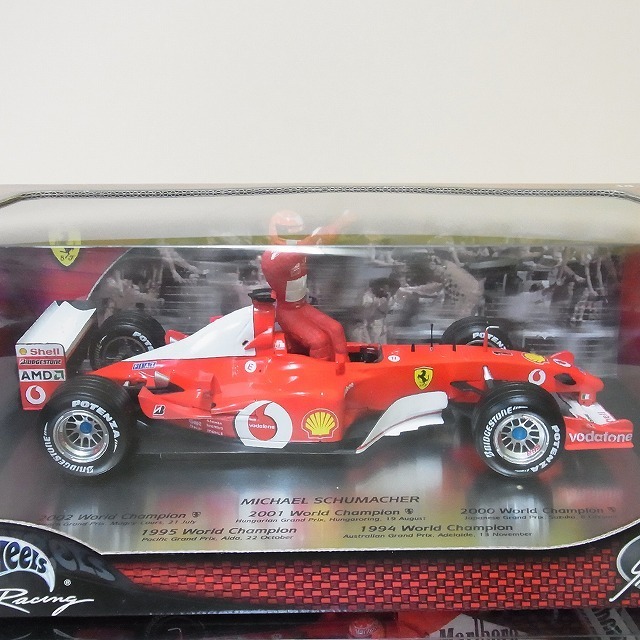 ホットウィール 1/18 フェラーリ F2002 ミハエル・シューマッハ F1