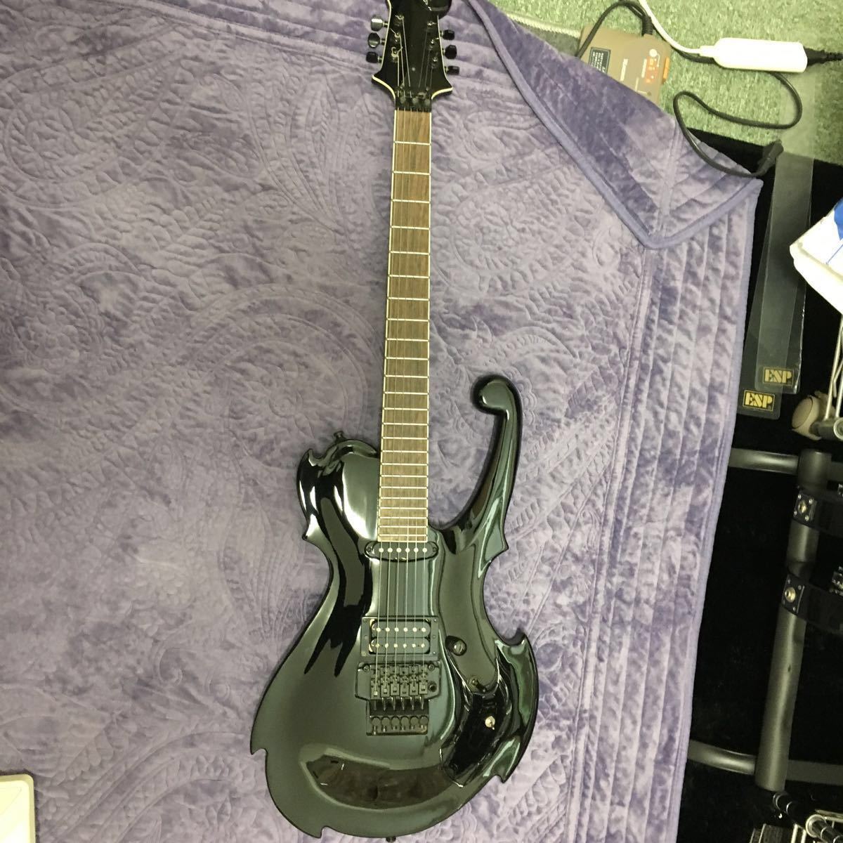 ESP グラスルーツ ナイトメア 咲人モデル ESP Grass Roots エレキ