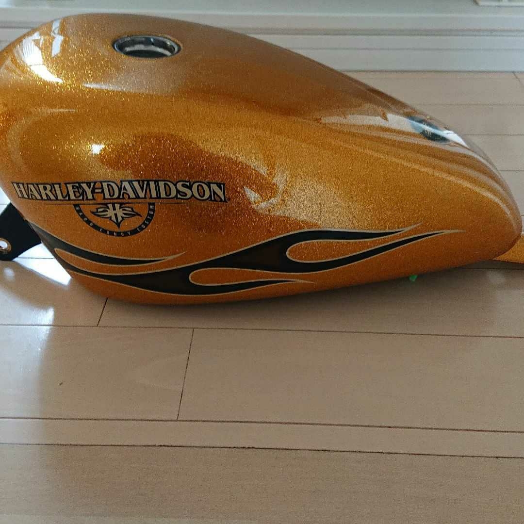 ハーレーダビットソン XL883N 純正タンク スポーツスター 【公式通販】