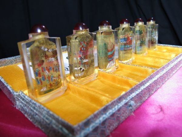 鼻煙壺 中国 中国伝統工芸品 内絵ガラス瓶 新 - 士拿乎—清朝宮廷鼻煙壺