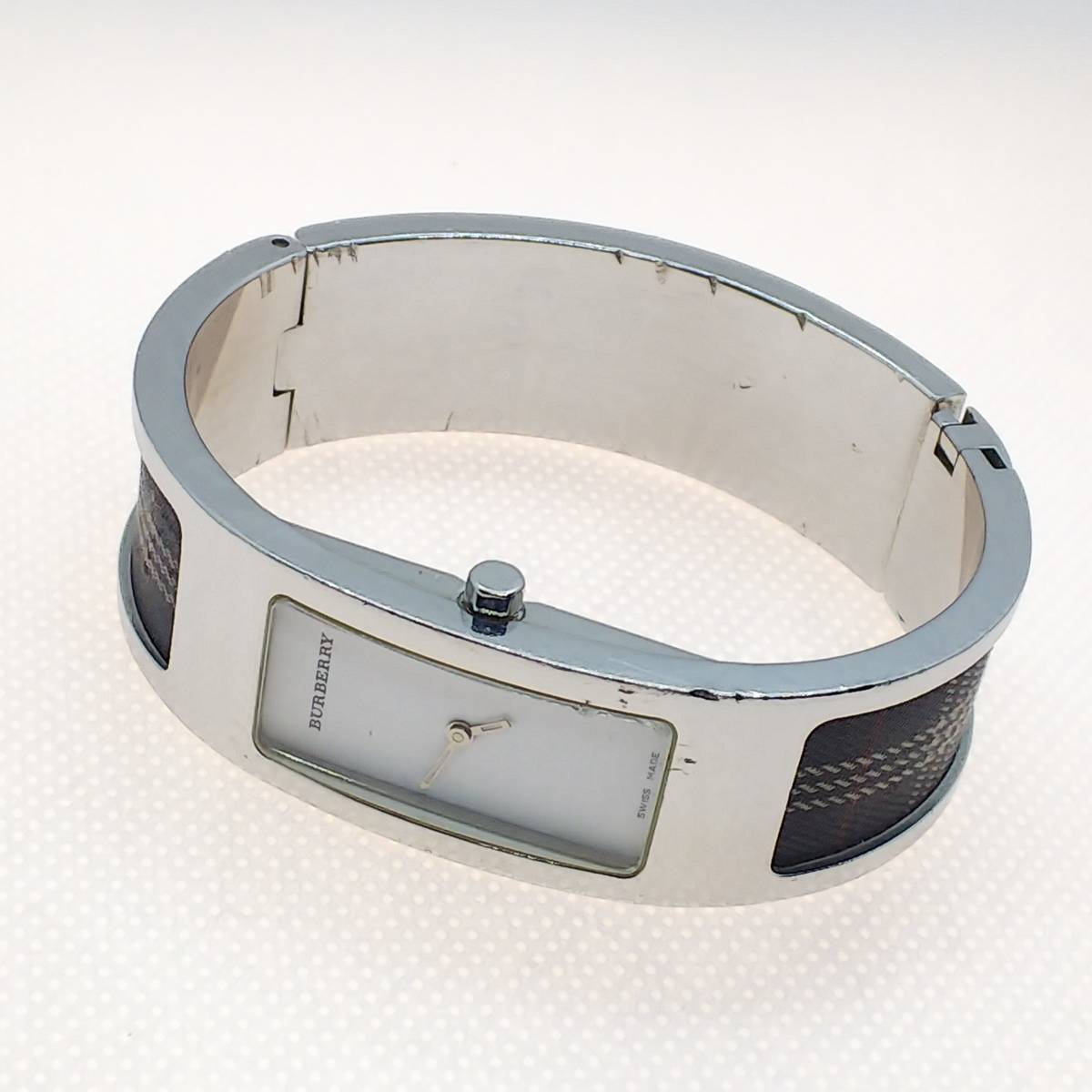 バーバリー 腕時計 14300L バングルウォッチ 電池交換済BURBERRY 