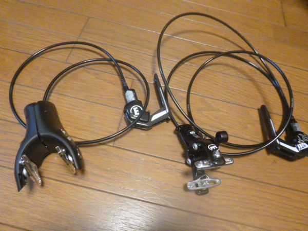 マグラ MAGURA RT8TT 世界初ロードTTバイク用油圧リム 前後ブレーキ