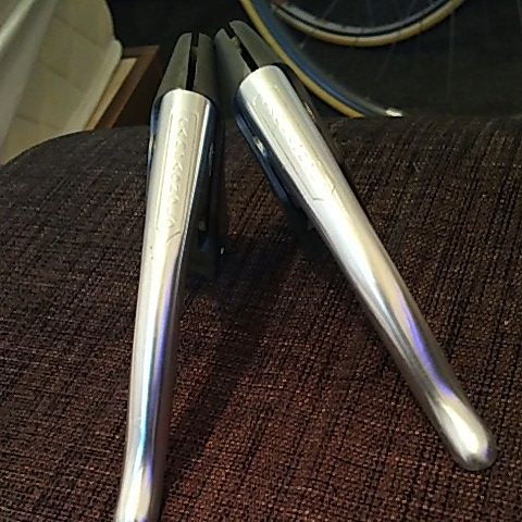 Campagnolo カンパニョーロ ブレーキレバー CAMPAGNOLO RECORD カーボン スーパーレコード SUPER 「カンパニョーロ」 &frasl; レコード campagnolo シルバー ブレーキ 熊谷本店 ブレーキレバー（ブランドカンパニョーロ）（自転車用パーツ