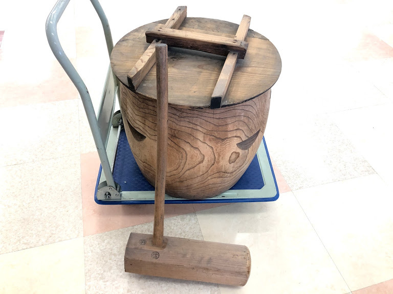 臼 餅つき臼・杵(うす・きね) 3升（キッチン用品・食器・調理器具）の 