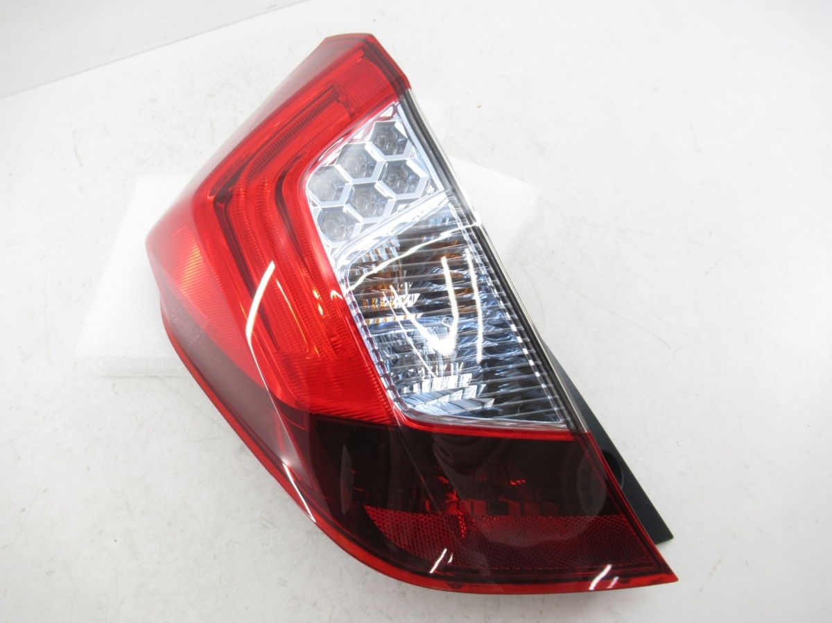 新品】スズキワゴンR スティングレイ MH35S・MH55S 左側テールランプ