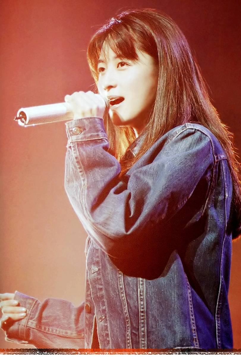Zard 蒲池幸子 坂井泉水 L判写真 １５枚 メッセージ サイン 写真 売買されたオークション情報 Yahooの商品情報をアーカイブ公開 オークファン Aucfan Com
