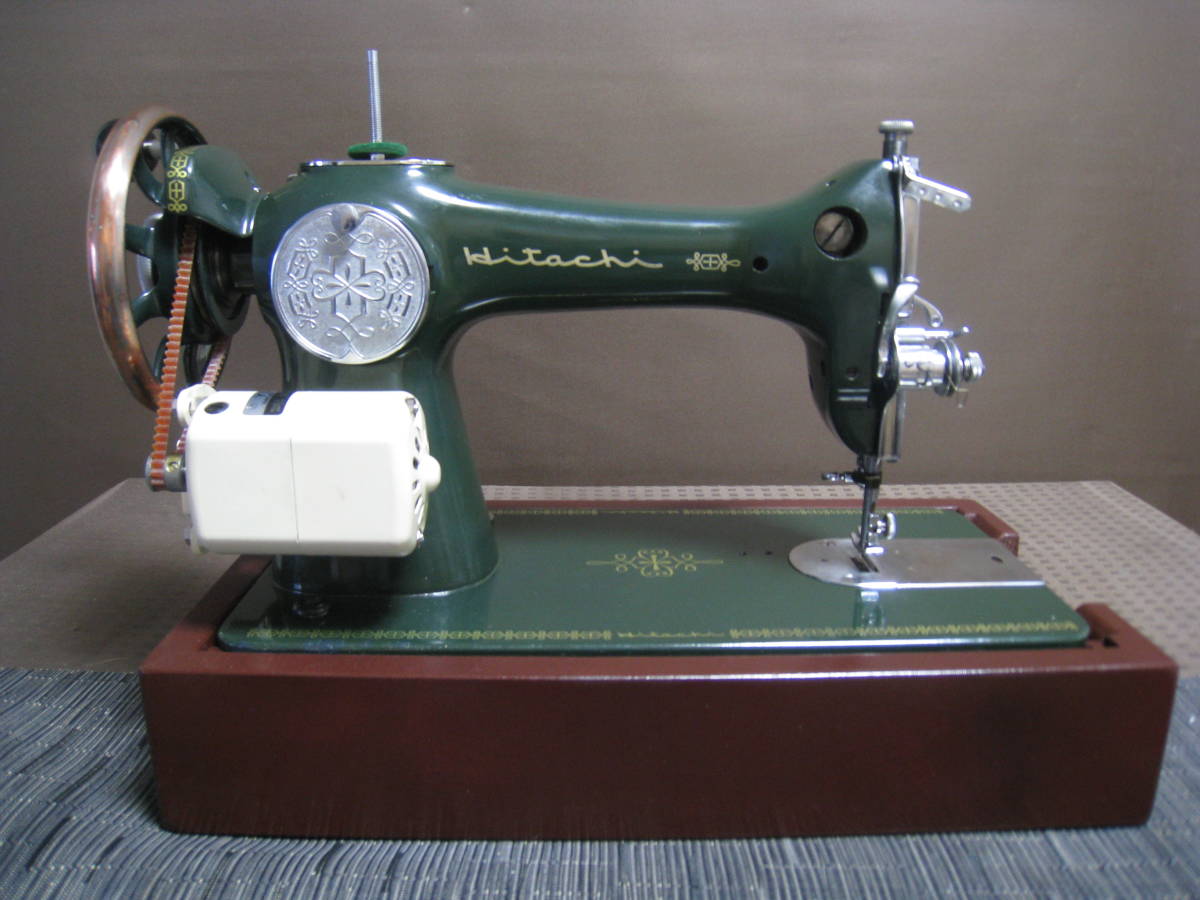 アンティークミシン　整備済み　架台付　HITACHI　電動＆手回しミシン_3