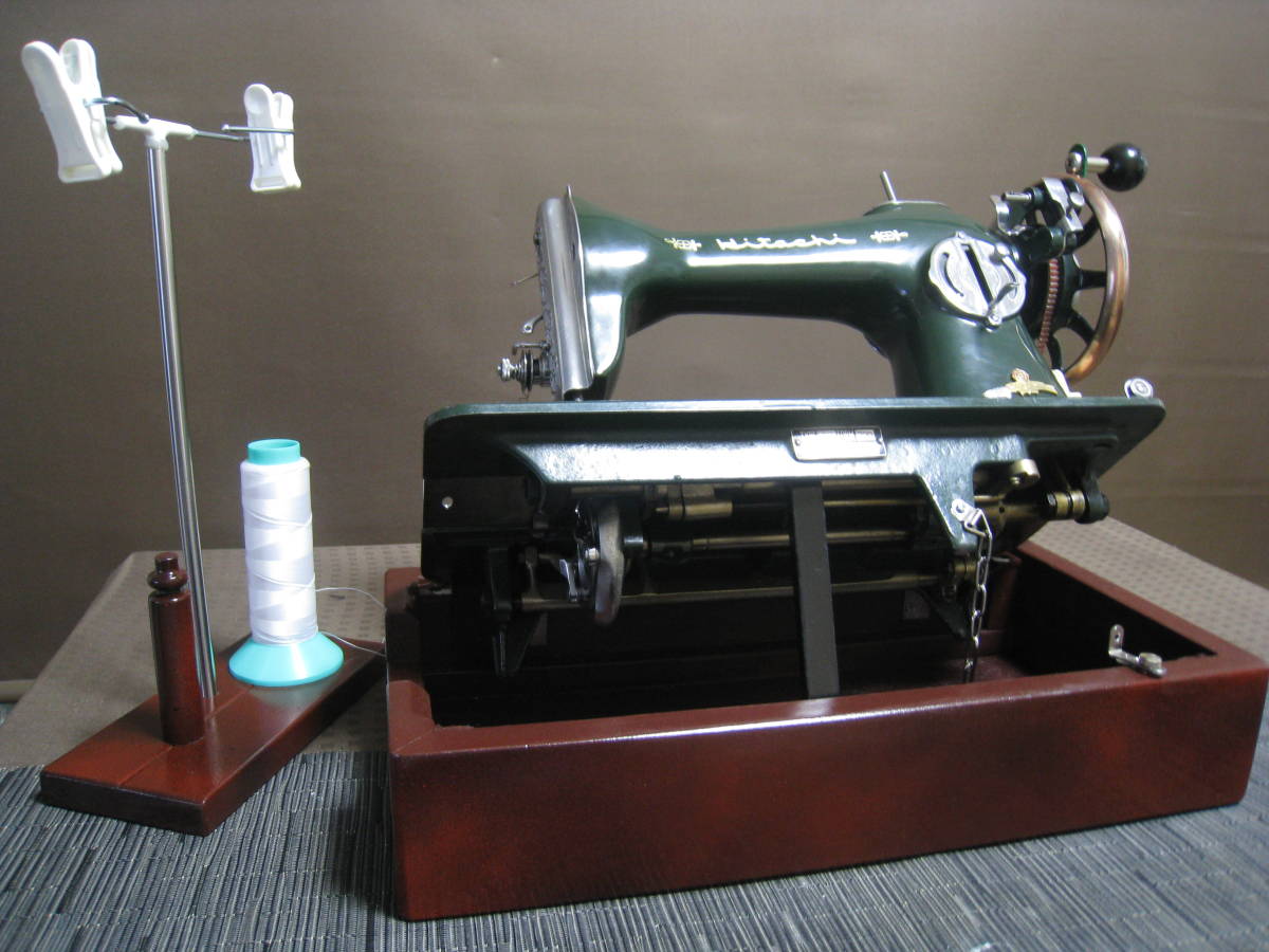 アンティークミシン　整備済み　架台付　HITACHI　電動＆手回しミシン_5