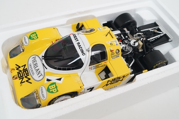 Miniature Minichamps 1/43 – Porsche 956L N°33 – 24h Du Mans 1984 – Réf 430 846533