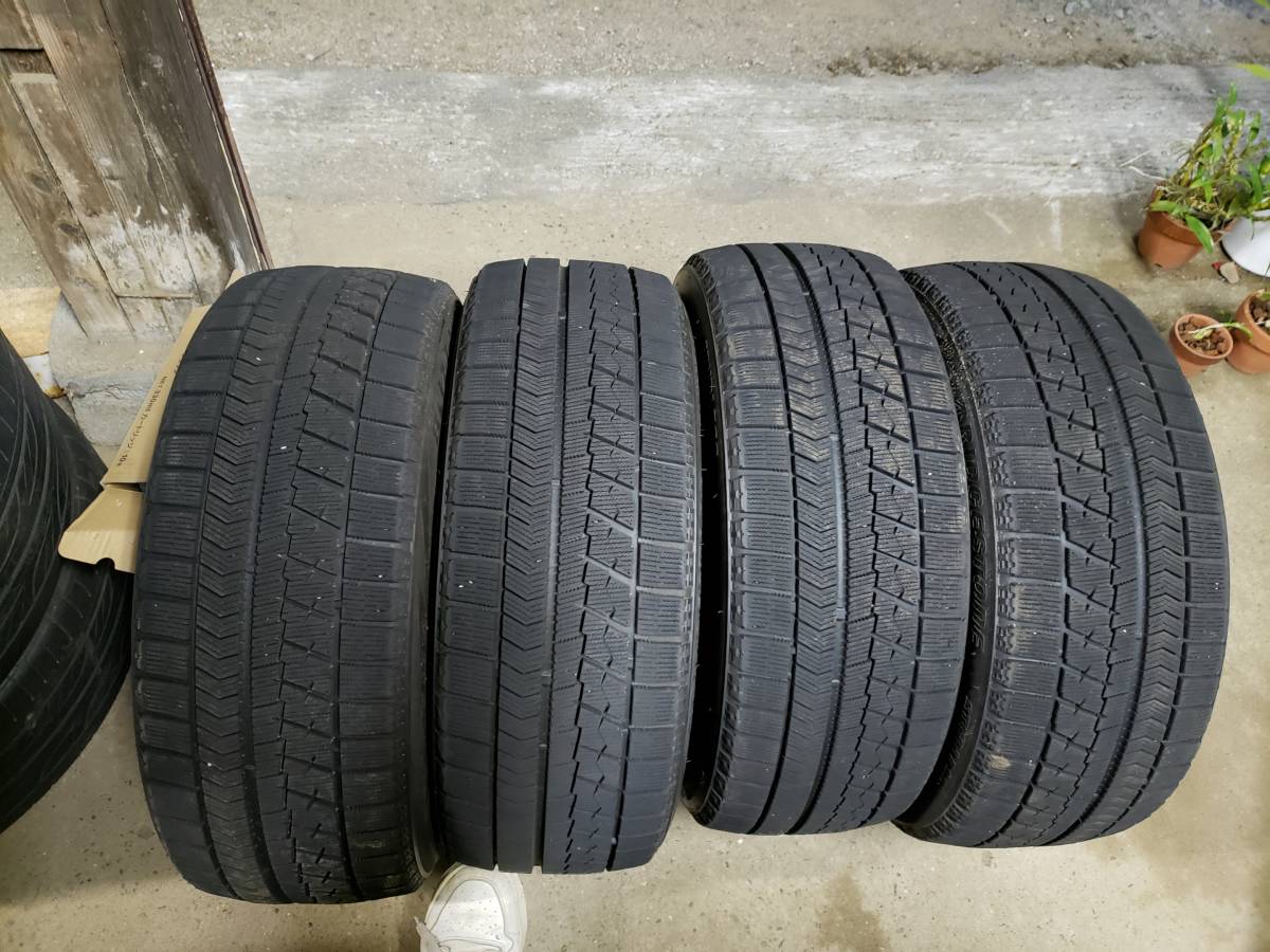 215⁄45R17 BLIZZAK ブリヂストン VRX 87Q スタッドレスタイヤ4本セット
