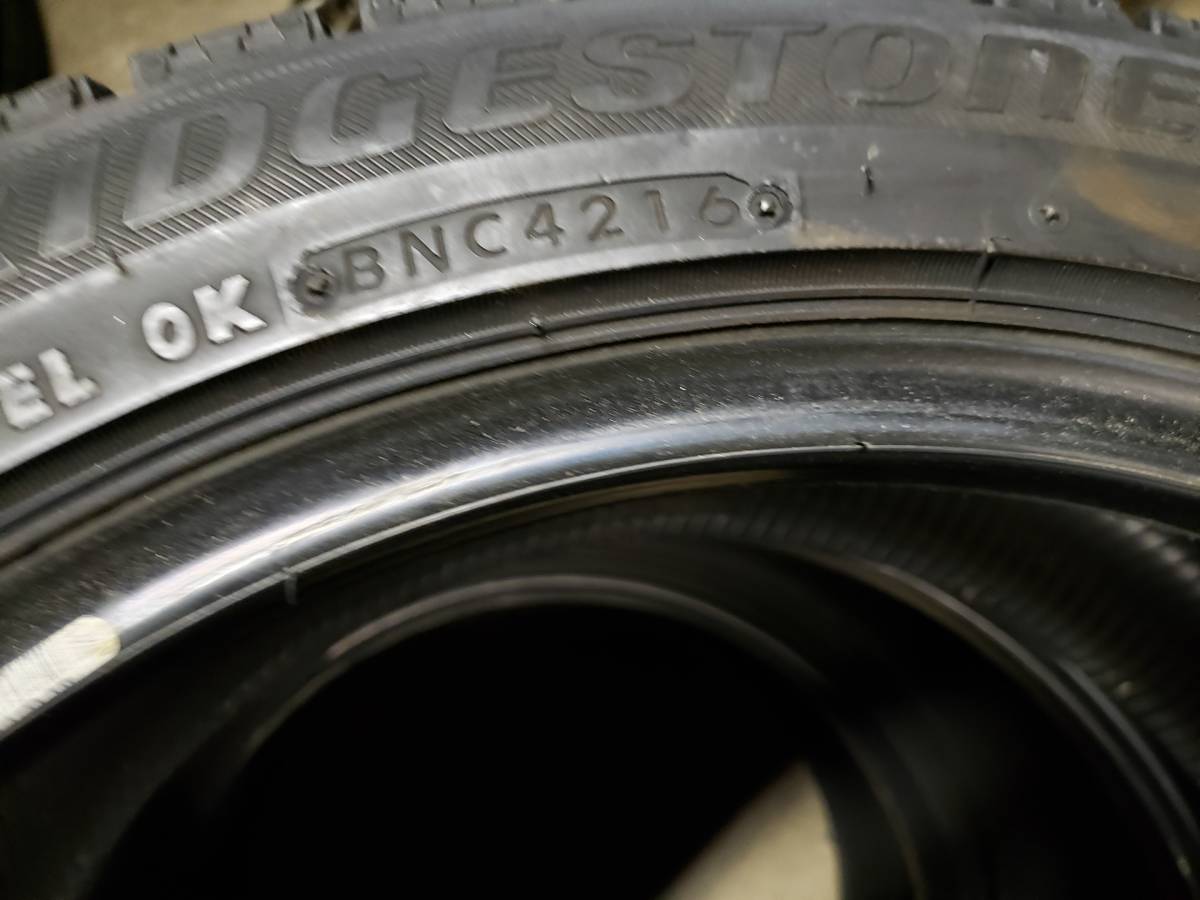 215⁄45R17 BLIZZAK ブリヂストン VRX 87Q スタッドレスタイヤ4本セット 
