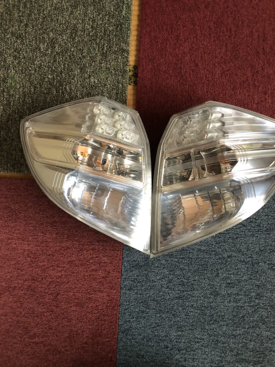 テールランプ STANLEY 左右セット フィットハイブリッド GP1(テール