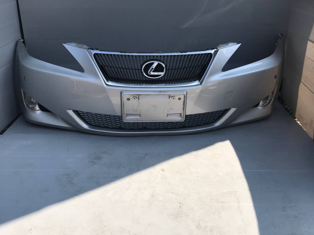 新品，100%新品 レクサス IS 前期 純正フロントバンパー ASSY シルバー IS_８(フロント)｜売買されたオークション情報、yahooの商品情報をアーカイブ公開 - オークファン レクサス用