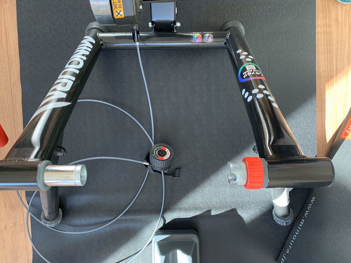 MINOURA LR760 ミノウラ サイクルトレーナー LR760 ミノウラ トレーナー タイヤドライブ LR760 ＆ トレーニングマット３のセット_6
