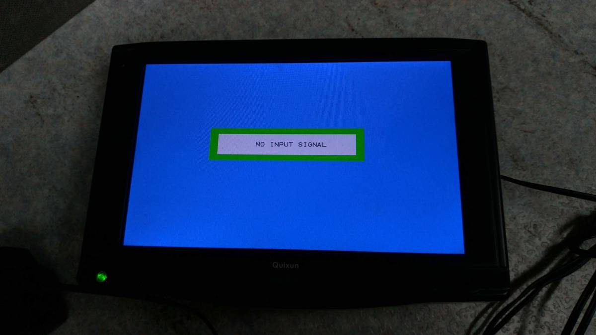 モニター LG 製品情報 QUIXUN QT-702シリーズ 7.0インチディスプレイ