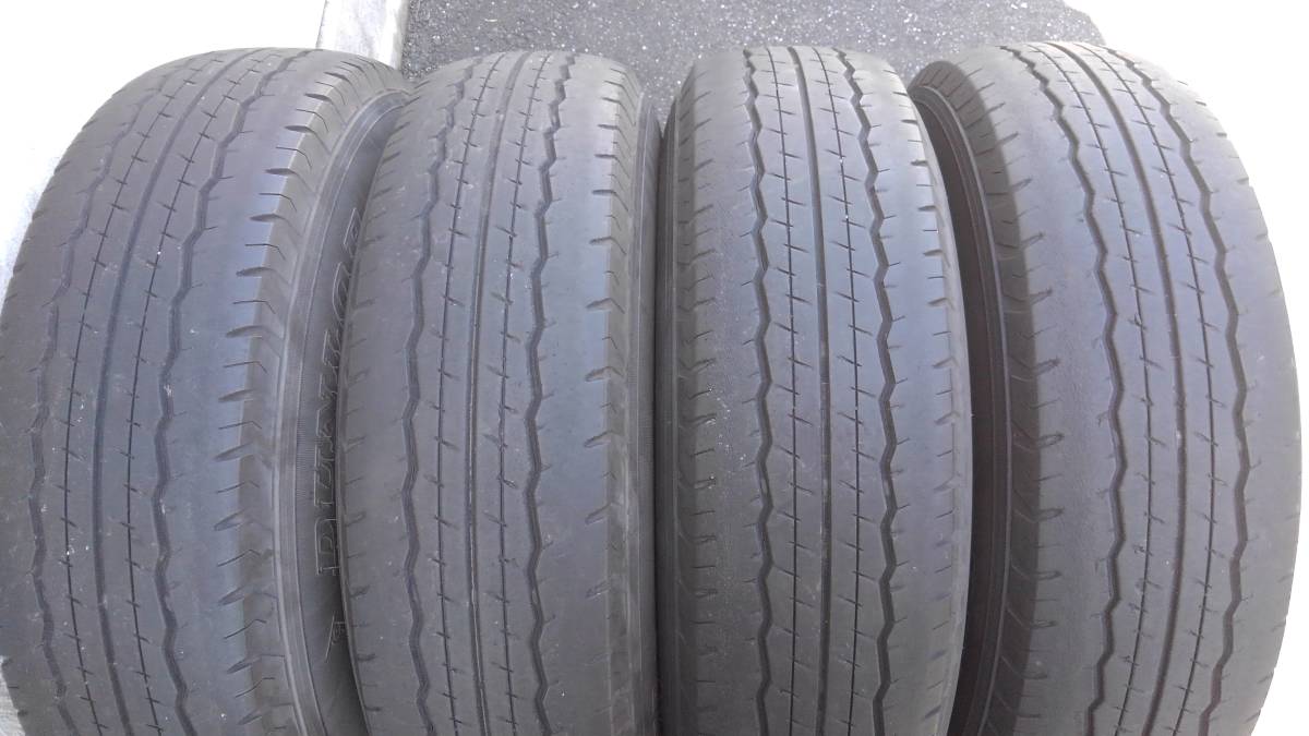 トヨタ 200系ハイエース 純正スチールホイール 4本 195/80R15 107/105L LT