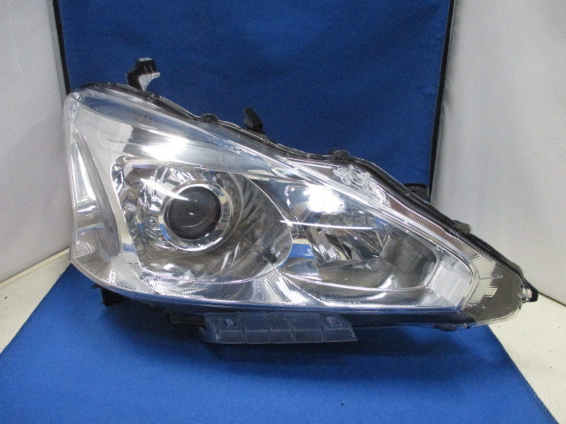 日産 ティアナ L33 後期 右ライト/右ヘッドライト HID/キセノン 純正