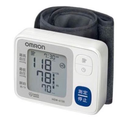 全国無料，最新作 オムロン 手首式血圧計 HEM-6130 OMRON オムロン 自動(血圧計)｜売買されたオークション情報、yahooの商品情報をアーカイブ公開 - オークファン 血圧計
