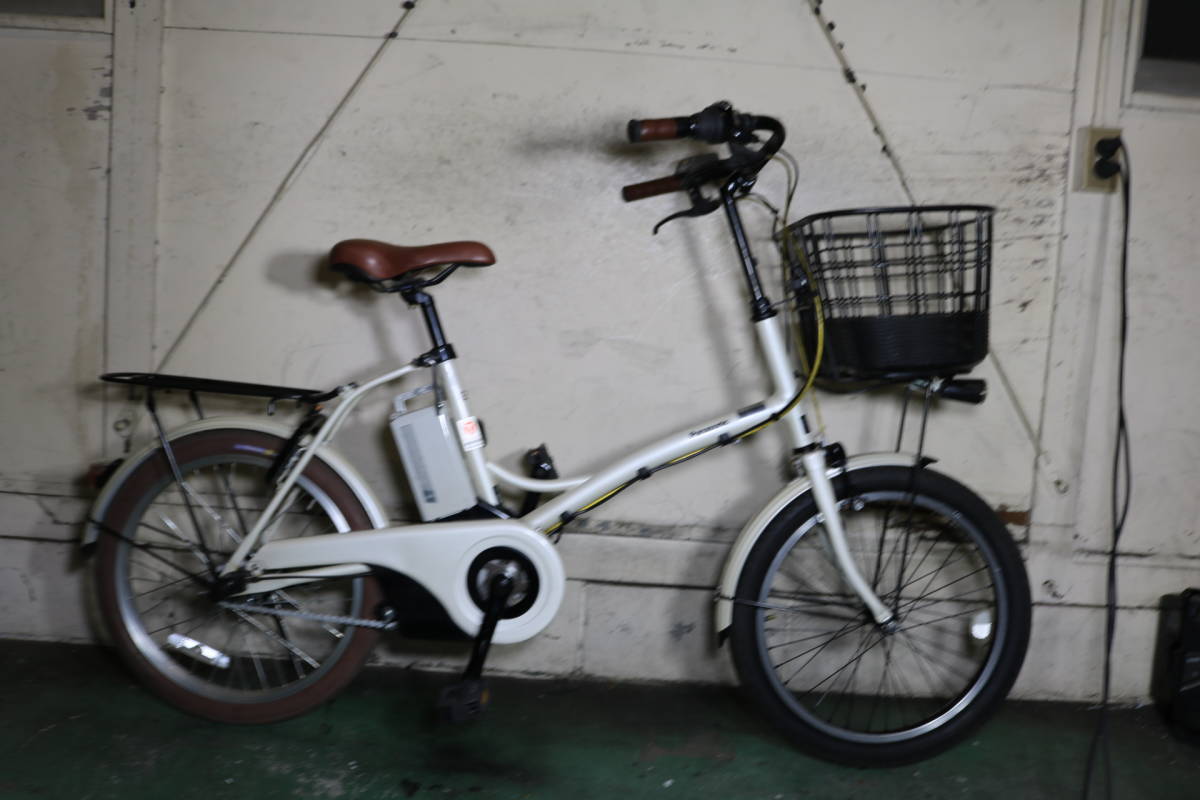 【限定セール，お買い得】 ECONAVI新基準 パナソニック グリッターEB BE-ENGL03Fリチウム6.6AH 20インチ 3段 LED 小径電動(電動アシスト自転車)｜売買されたオークション情報、yahooの商品情報をアーカイブ公開 - オークファン 電動アシスト自転車
