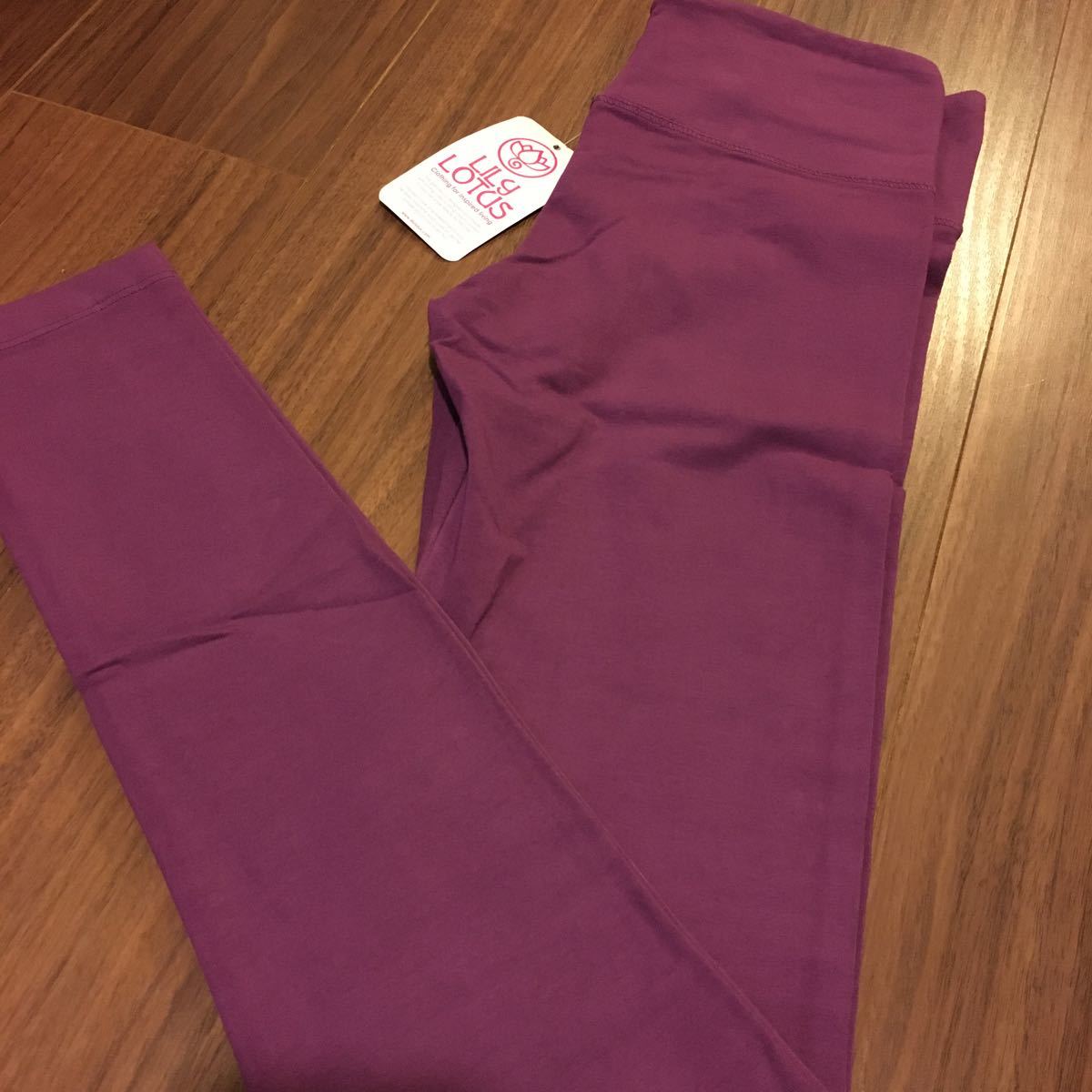 数量限定，人気 リリーロータス ロングレギンス サイズXS ヨガ ピラティス 定価9180円(その他)｜売買されたオークション情報、yahooの商品情報をアーカイブ公開 - オークファン その他