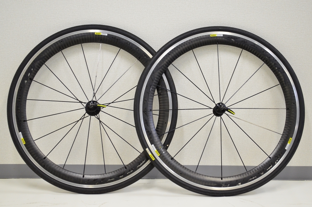 【安い，人気SALE】 MAVIC COSMIC PRO CARBON ホイールセット / 5593112000008B(27インチ、700C)｜売買されたオークション情報、yahooの商品情報をアーカイブ公開 - オークファン ホイール（完組、手組）