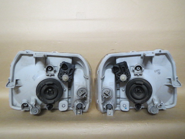 E8/ HH5/HH6/HM1/HM2バモス/アクティ後期 純正ヘッドライト左右④KOITO