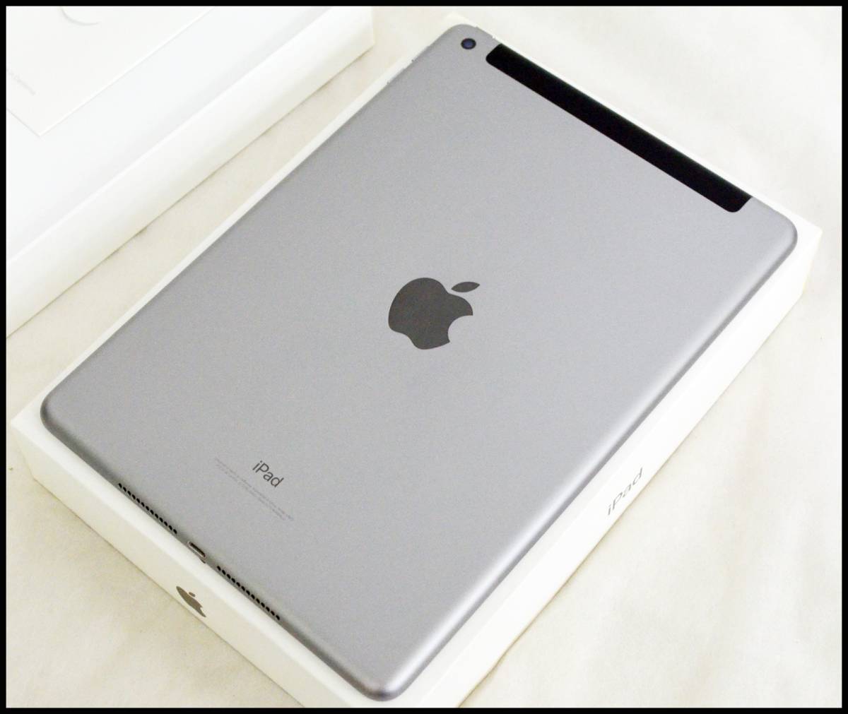 中古 au iPad 2017 32GB 第5世代 Wi-Fi+Cellular MP1J2J/A スペースグレイ
