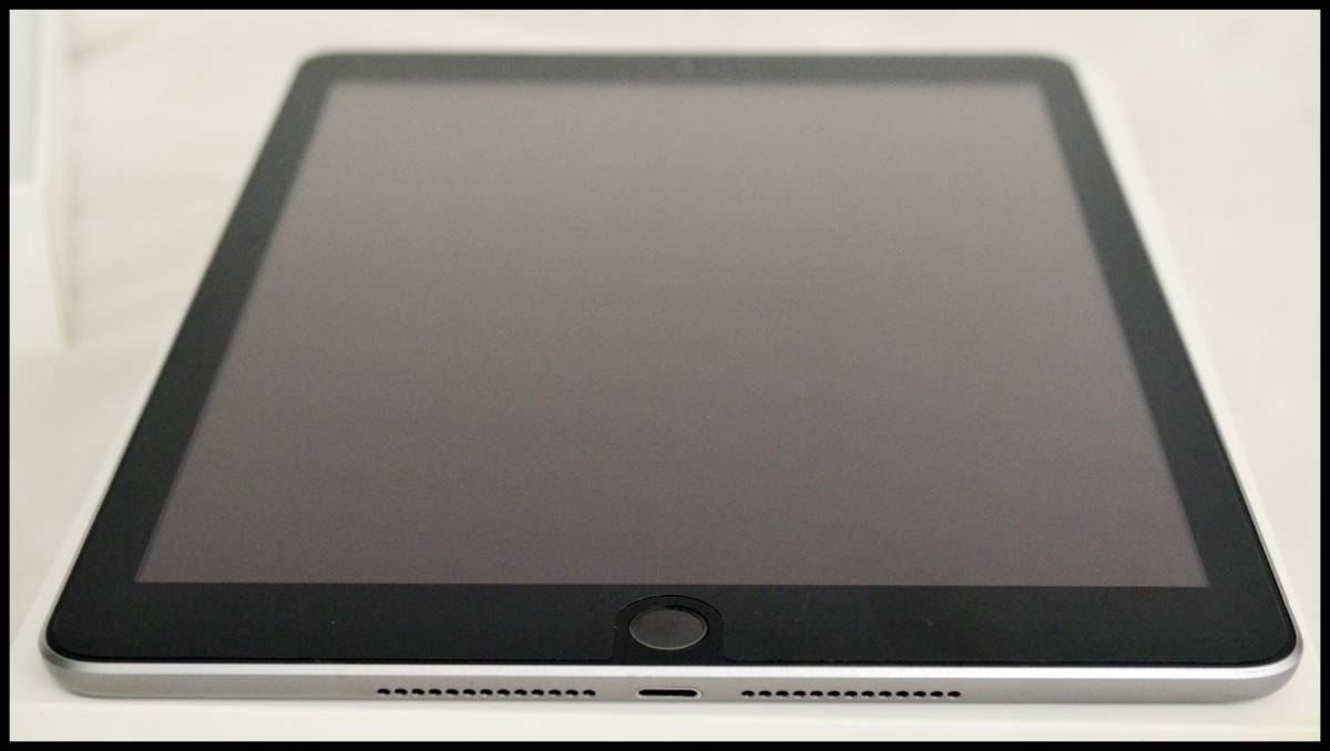 中古 au iPad 2017 32GB 第5世代 Wi-Fi+Cellular MP1J2J/A スペースグレイ