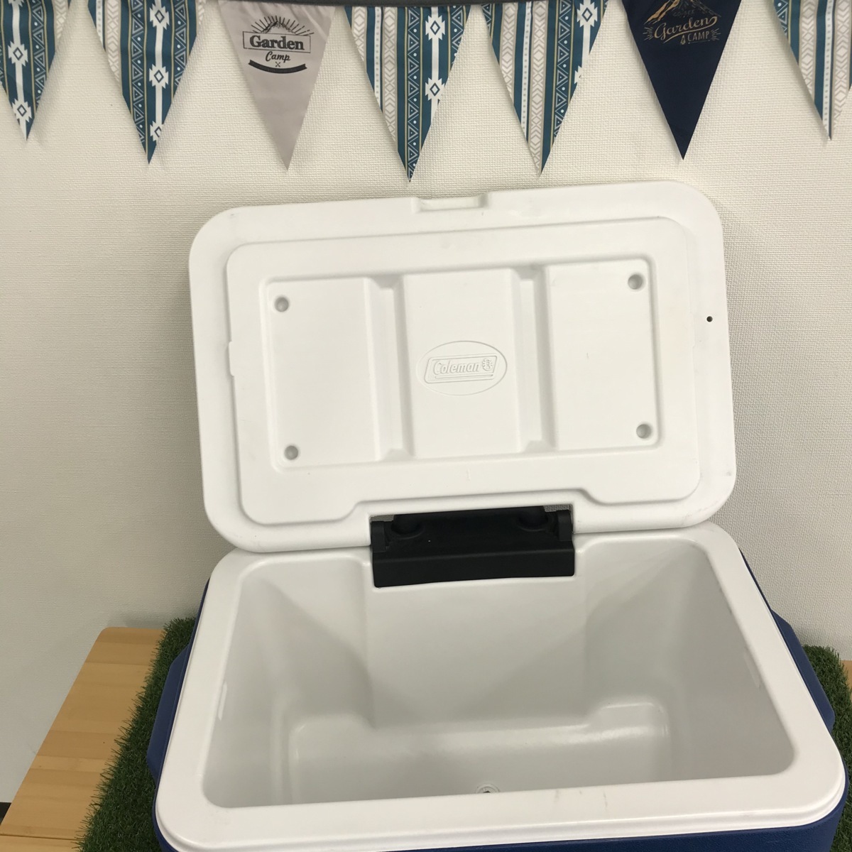 クーラーボックス コールマン COLEMAN クーラー xtream5 70QT 66L 5の