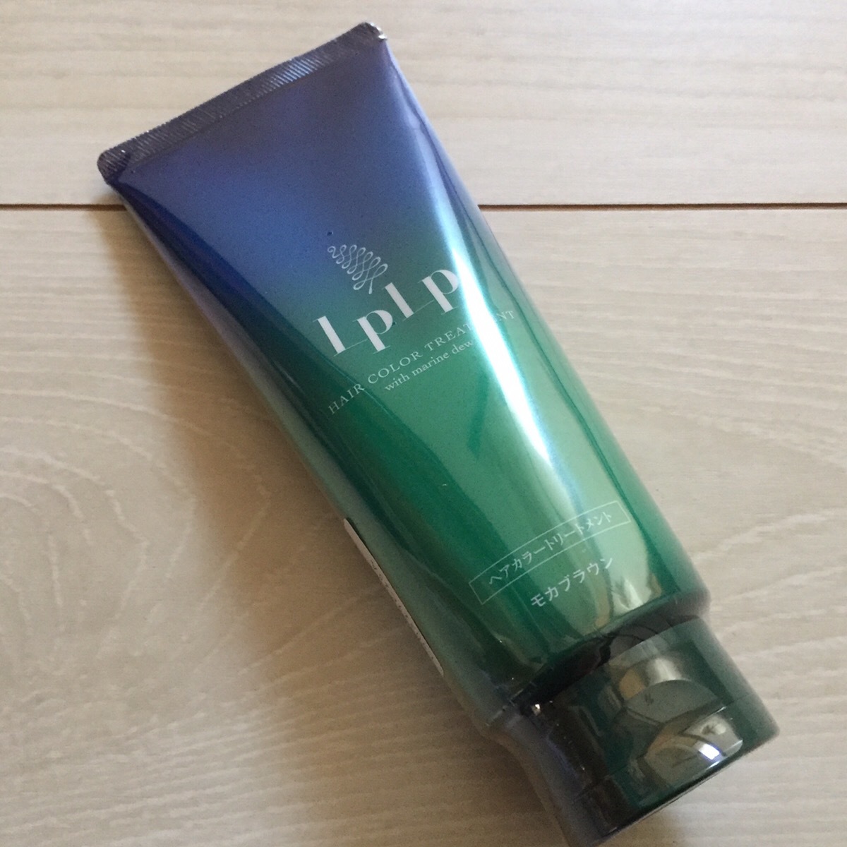 お得，人気SALE 即購入OK LPLP ヘアカラートリートメント モカブラウン(白髪染め)｜売買されたオークション情報、yahooの商品情報をアーカイブ公開 - オークファン 白髪染め