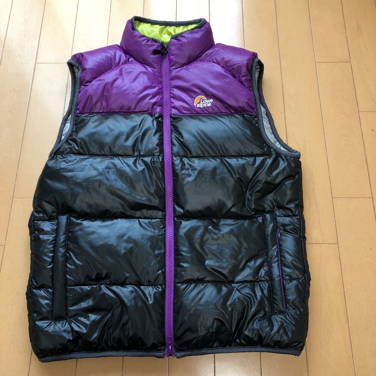 正規品，限定セール Lowealpine ダウンベスト Sサイズ(ダウン)｜売買されたオークション情報、yahooの商品情報をアーカイブ公開 - オークファン ダウン
