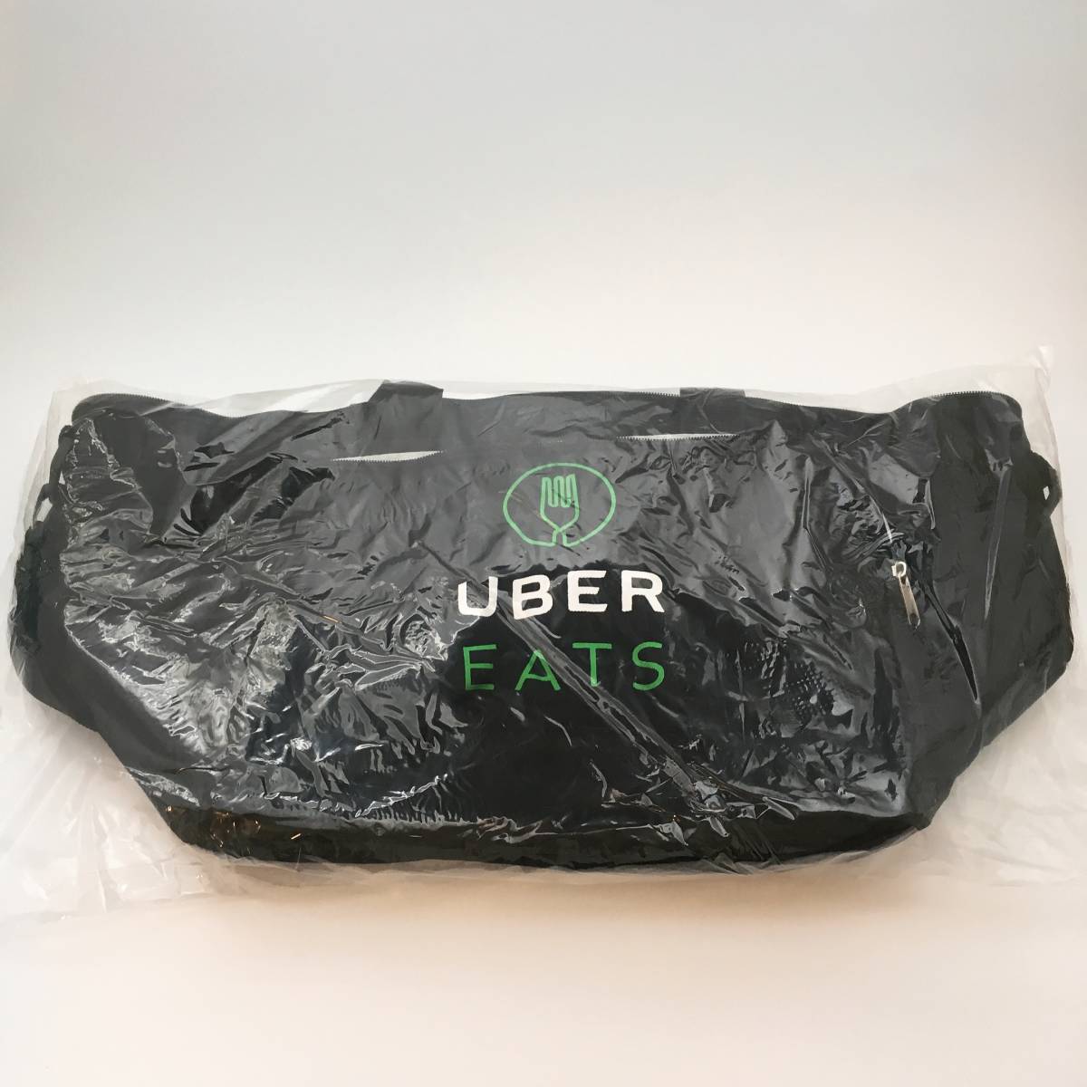 赤字超特価，本物保証 アメリカ直輸入 UBER EATS ウーバーイーツ 配達用バッグ デリバリーバッグ 折りたたみ可能(20L～)｜売買されたオークション情報、yahooの商品情報をアーカイブ公開 - オークファン 20L～
