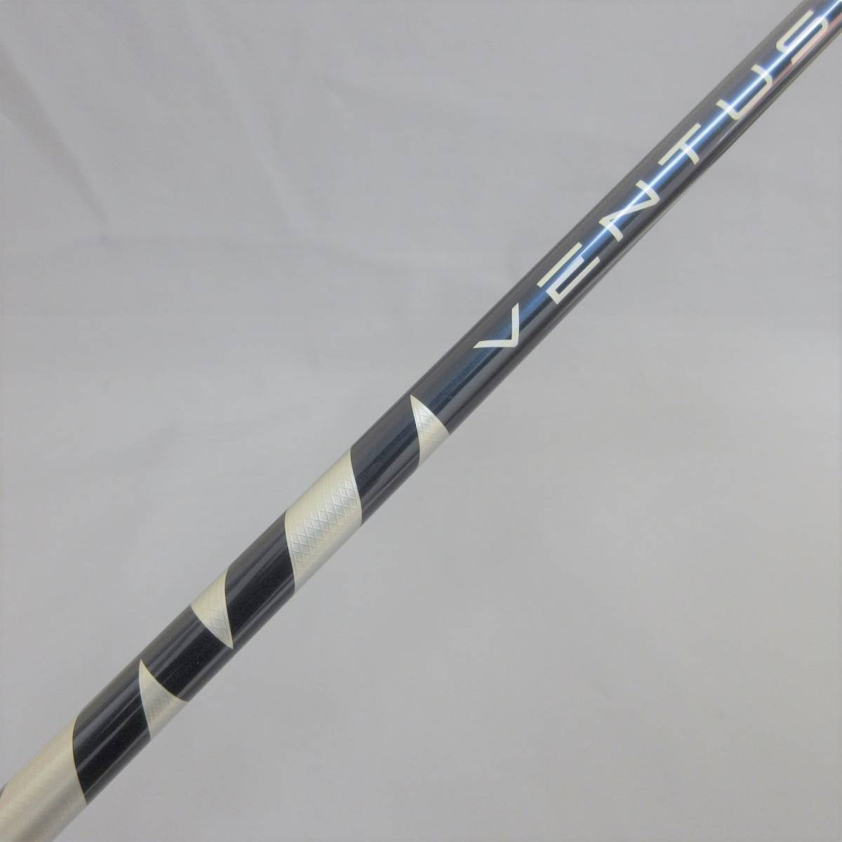 【限定SALE，得価】 テーラーメイド SIM スリーブ付 ベンタス ブルー カーボンS Taylor Made Fujikura VENTUS BLUE 6 &plusmn;2度スリーブ M1-M6共通 MAX MAX D(フジクラシャフト)｜売買されたオークション情報、yahooの商品情報を 部品