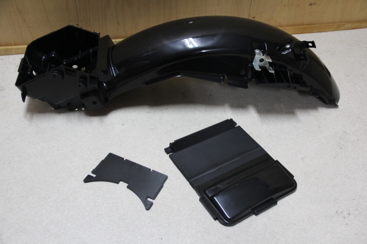 CBX400F 550F ノーマル リア インナーフェンダー 蓋 未使用 美品 BEET 紀伊国屋 XJ CB GS Z RZ CBR GS XJ FX ホーク ゼファー インナーフェンダー CBX400F 550F インナー ＣＢＸ４００Ｆ 復刻インナーフェンダー